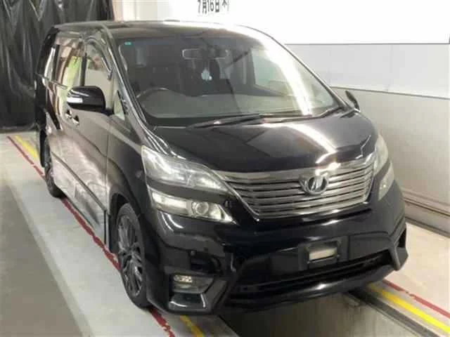 Toyota Vellfire  с аукциона в Японии
