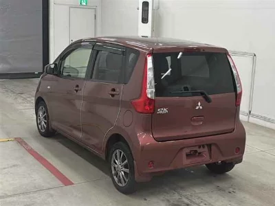 MITSUBISHI EK WAGON