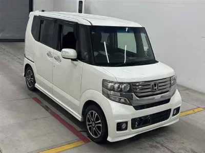 HONDA N BOX CUSTOM