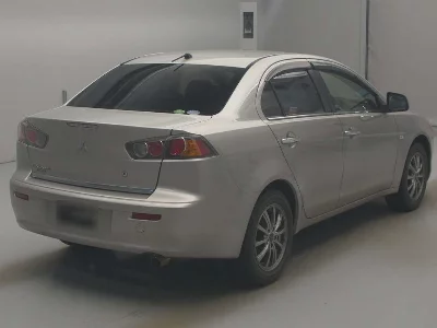 MITSUBISHI GALANT FORTIS
