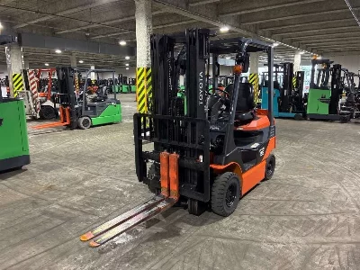 TOYOTA  FORKLIFT 
