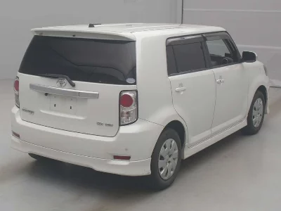 Toyota Corolla Rumion