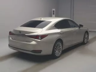 Lexus ES300h