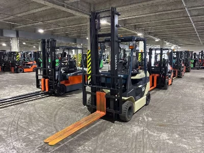 TOYOTA  FORKLIFT 