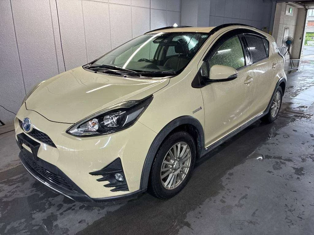 Toyota Aqua  с аукциона в Японии