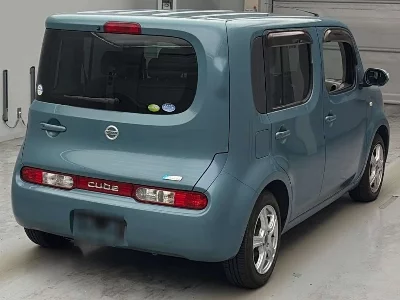 NISSAN CUBE
