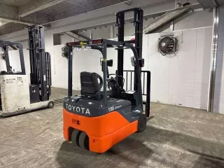 Toyota  FORKLIFT