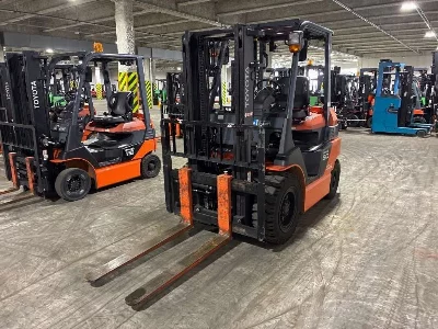 Toyota  FORKLIFT