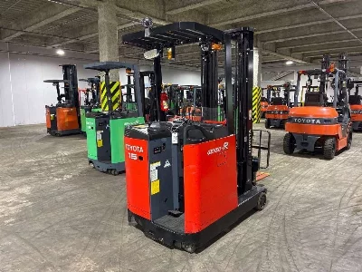 Toyota  FORKLIFT