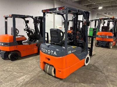 TOYOTA  FORKLIFT 