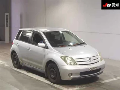 Toyota Ist