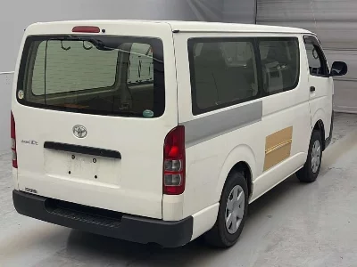 Toyota RegiusAce
