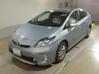 Toyota Prius PHV