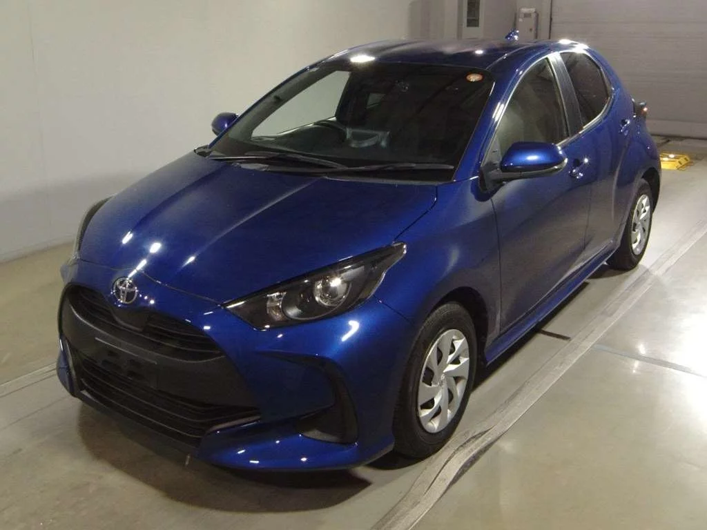 Toyota Yaris  с аукциона в Японии