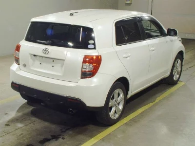 Toyota Ist