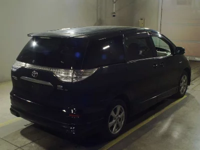 Статистика аукционов Toyota Estima Hybrid