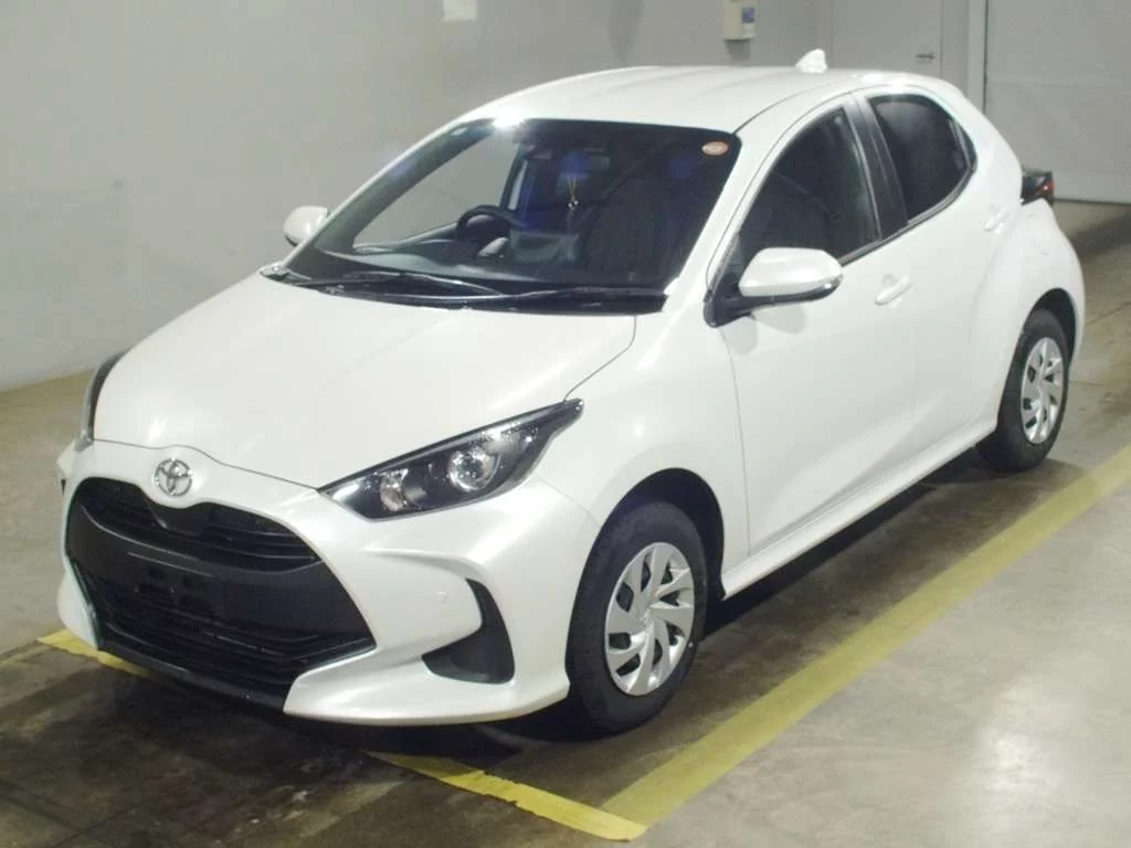 Toyota Yaris  с аукциона в Японии