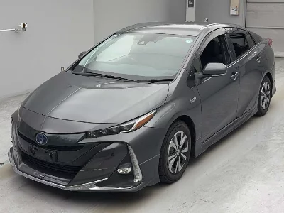 Toyota Prius PHV