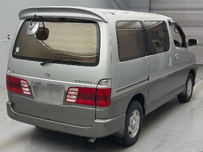 Toyota GRAND HIACE