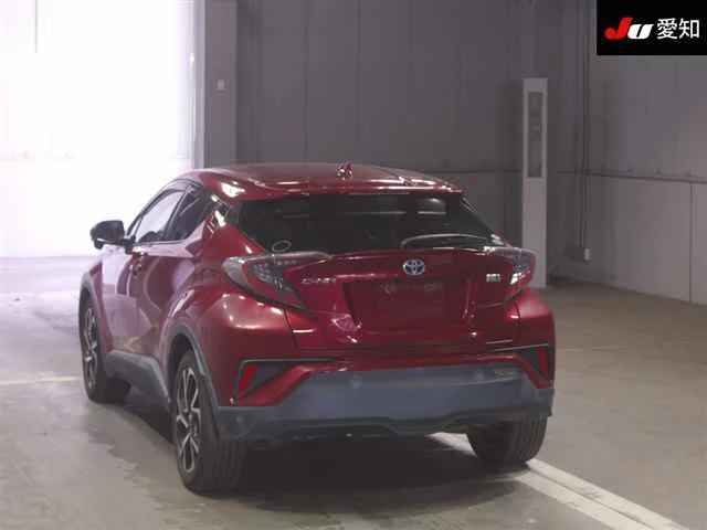 Toyota C-HR  с аукциона в Японии