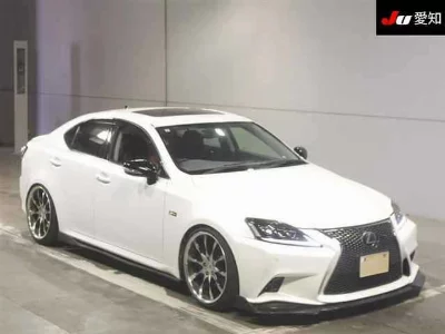 LEXUS IS