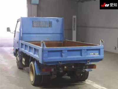 MITSUBISHI CANTER