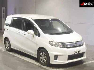 Honda Freed Spike