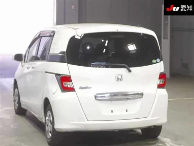 Honda Freed Spike