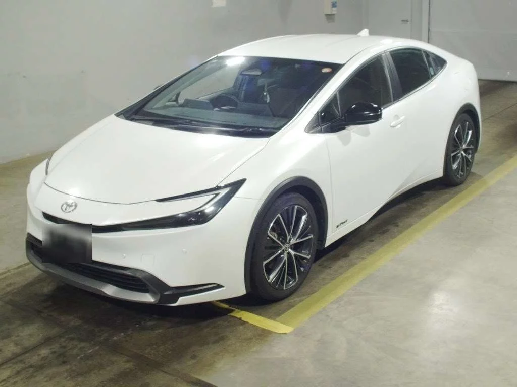 Toyota Prius  с аукциона в Японии