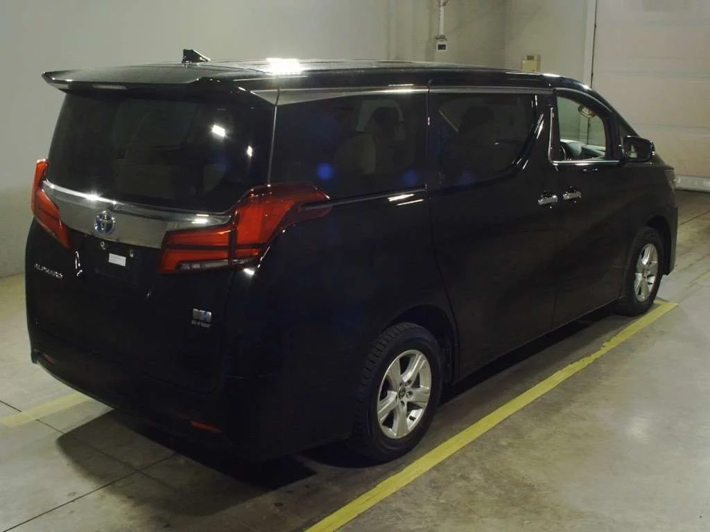 Toyota Alphard  с аукциона в Японии