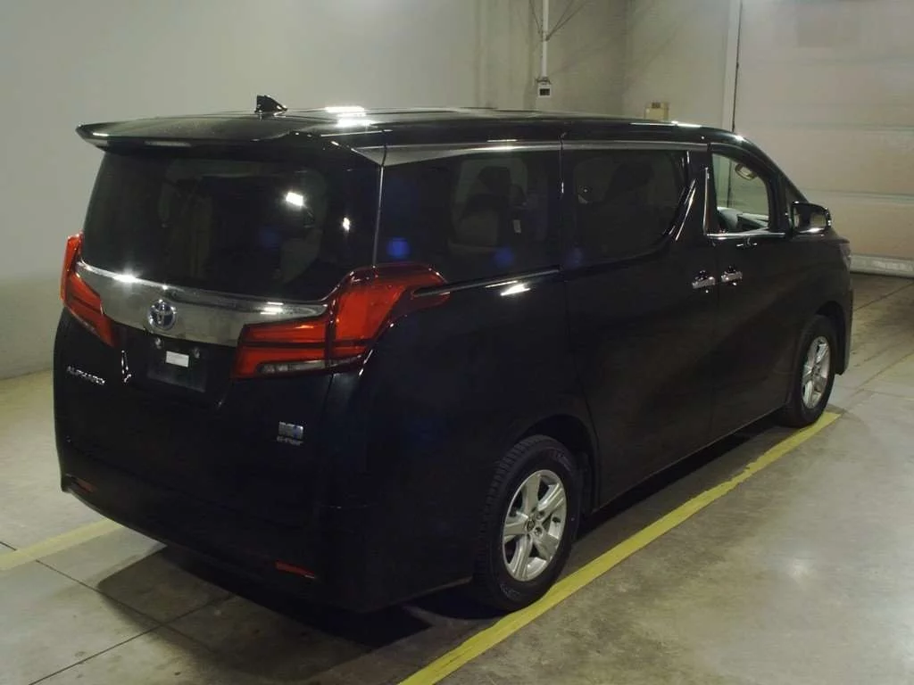 Toyota Alphard  с аукциона в Японии