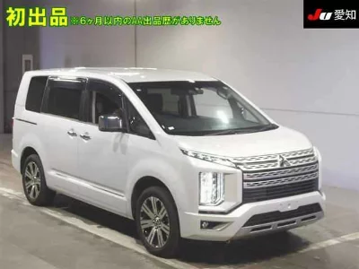 MITSUBISHI DELICA D:5