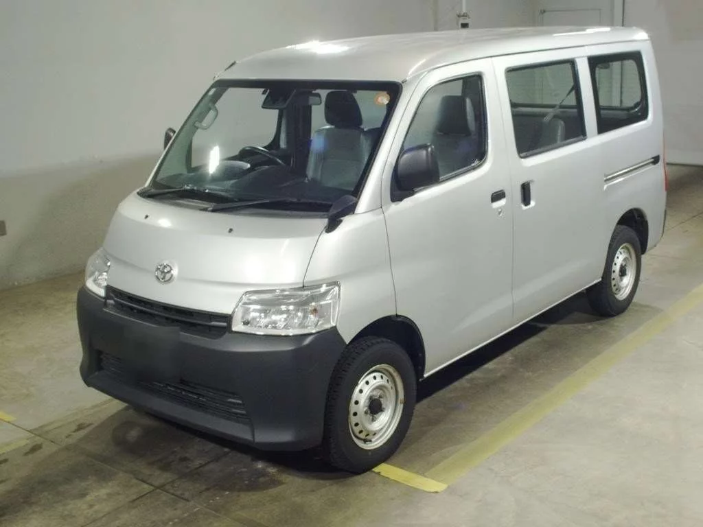 Toyota TownAce  с аукциона в Японии
