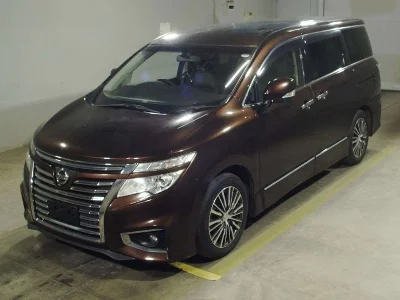 NISSAN ELGRAND