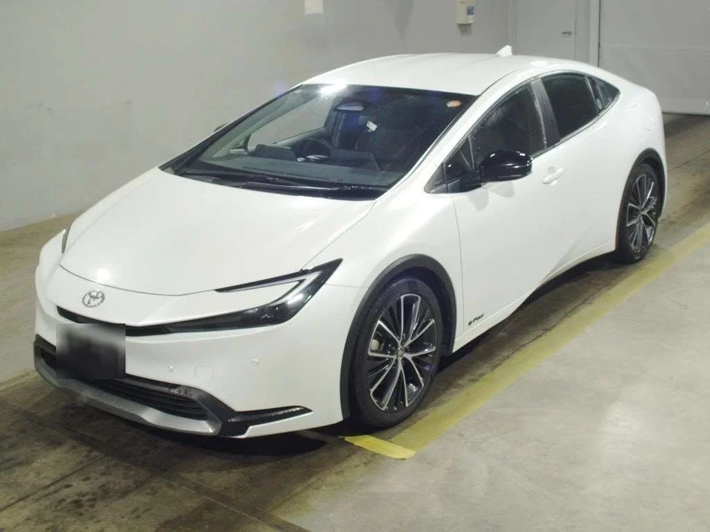 Toyota Prius  с аукциона в Японии