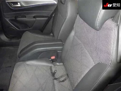Honda Jade