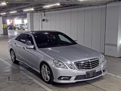 MERCEDES BENZ E CLASS