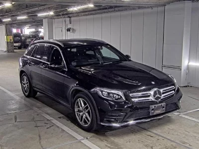 MERCEDES BENZ GLC