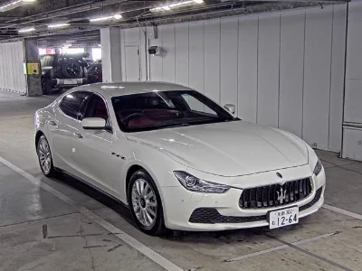 MASERATI GHIBLI