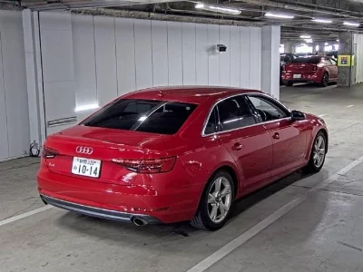 AUDI A4 AVANTE
