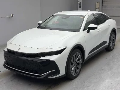 Toyota Crown Crossover