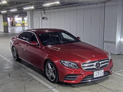 MERCEDES BENZ E CLASS