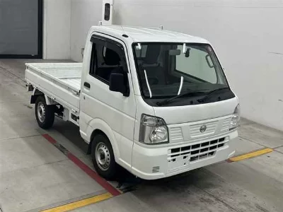 NISSAN NT100 CLIPPER