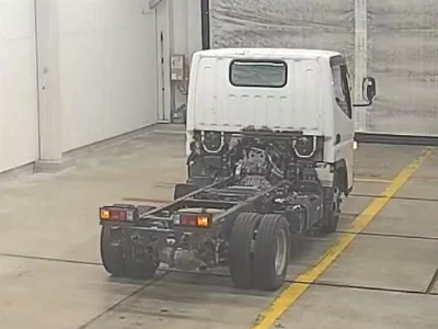 MITSUBISHI CANTER