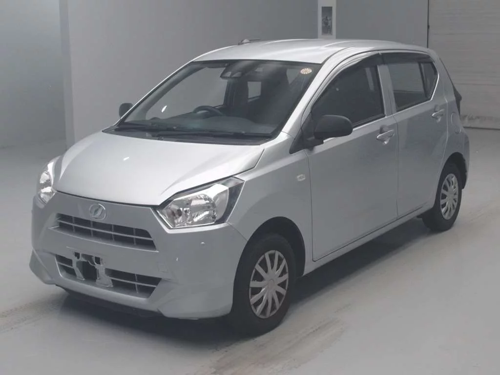 Daihatsu Mira e:S  с аукциона в Японии