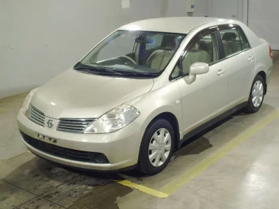 NISSAN TIIDA LATIO