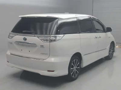 Toyota Estima Hybrid