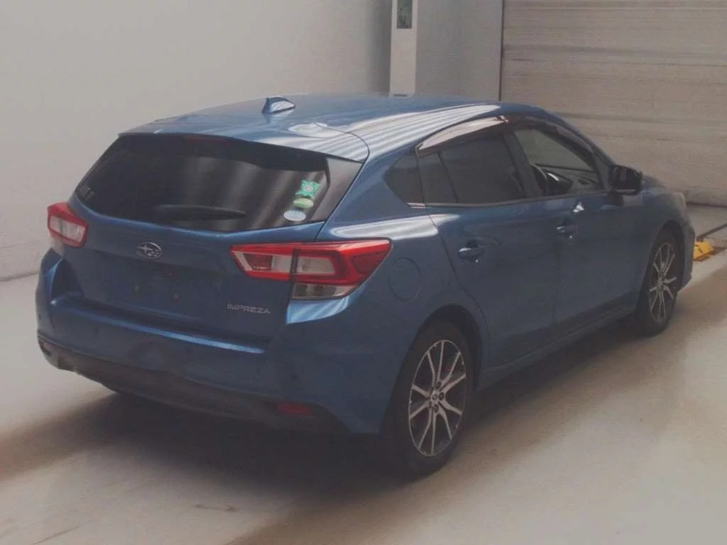 Subaru Impreza  с аукциона в Японии