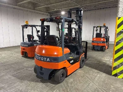 Toyota  FORKLIFT