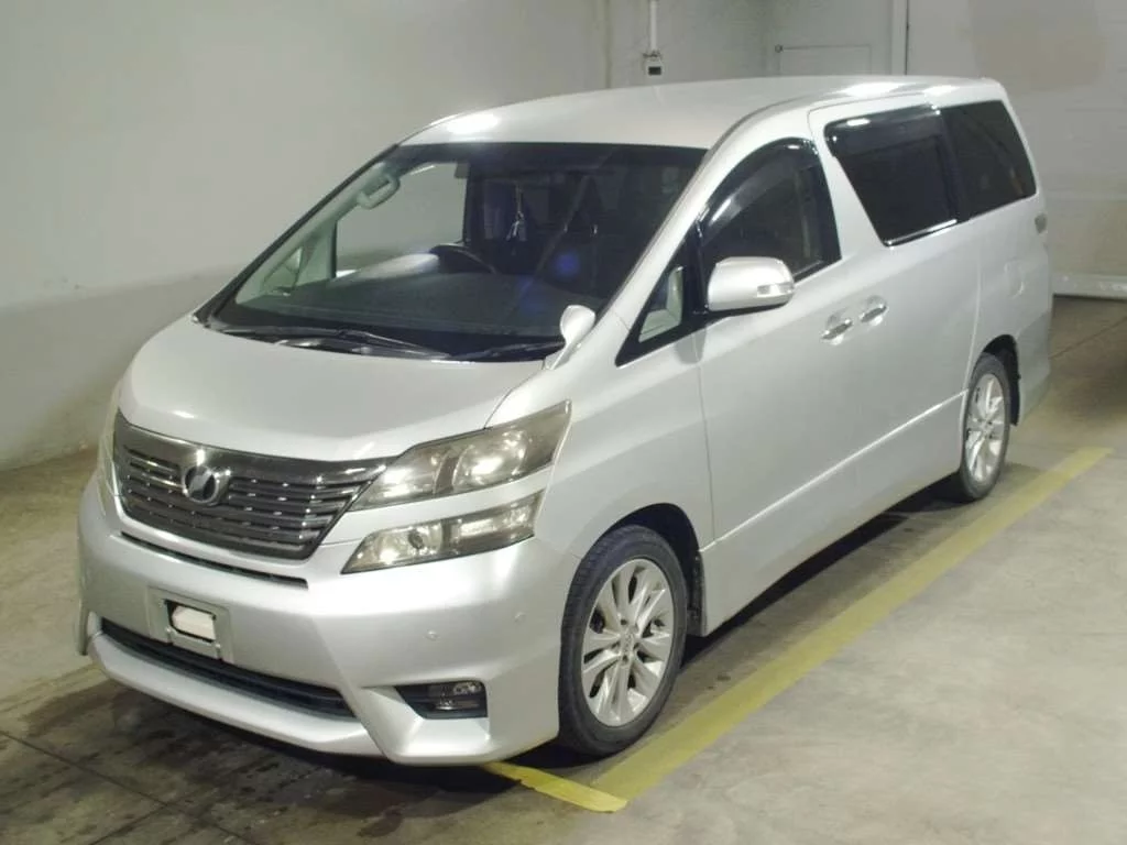 Toyota Vellfire  с аукциона в Японии